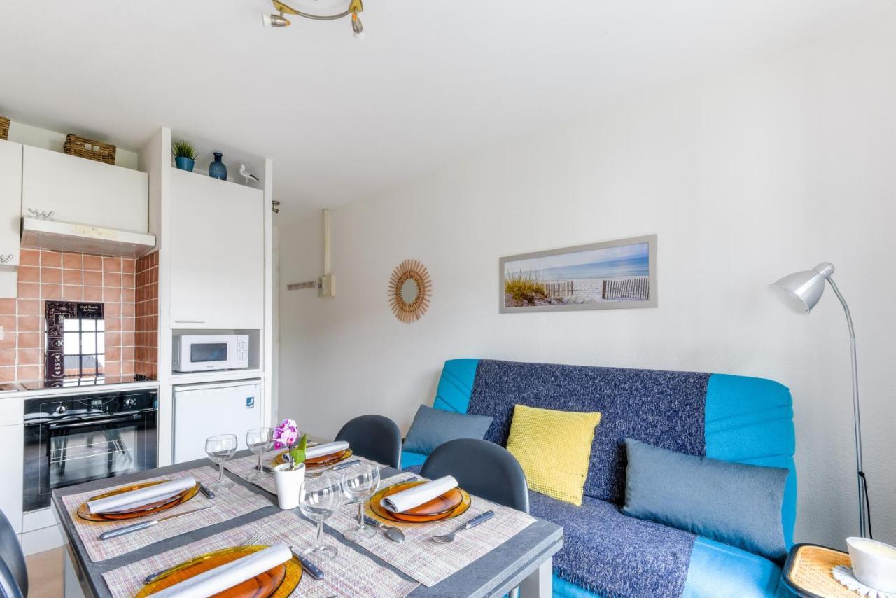 Le Voilier Apartment Courseulles-sur-Mer Exterior photo