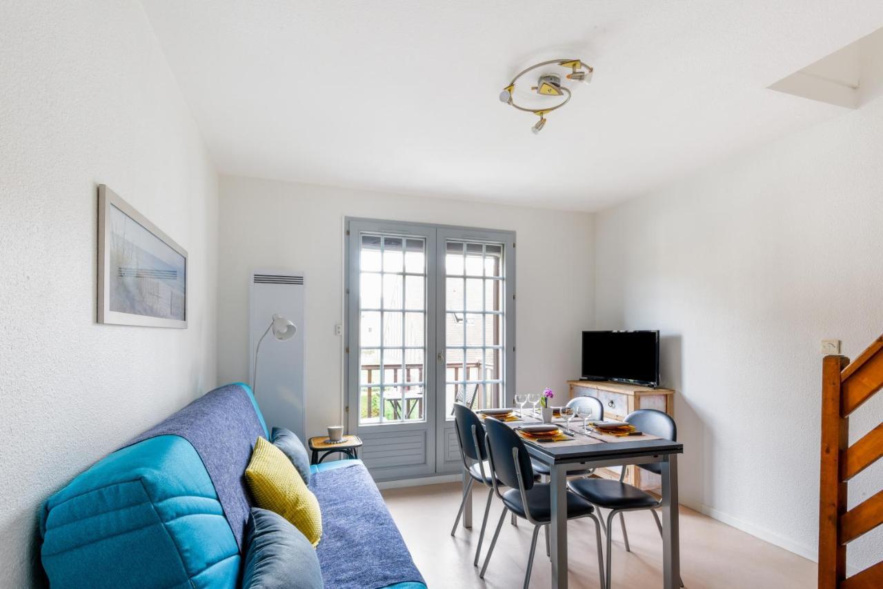 Le Voilier Apartment Courseulles-sur-Mer Exterior photo